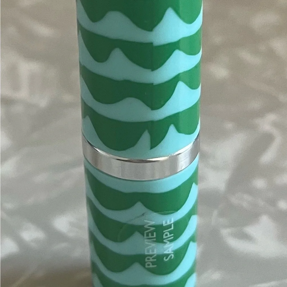 Clinique Marimeko Pop Colour + Primer Raspberry Pop Lipstick - Picture 3 of 3